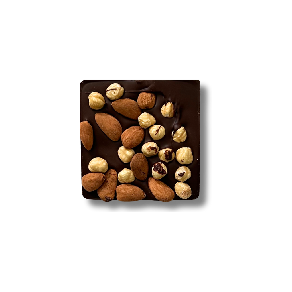 NUT BURST 70% - CHOCOLAT NOIR ÉCLATS D'AMANDES ET NOISETTES - EL SALVADOR